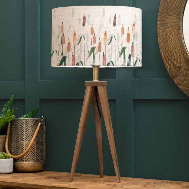 Saroma Solid Wood Tripod Lamp