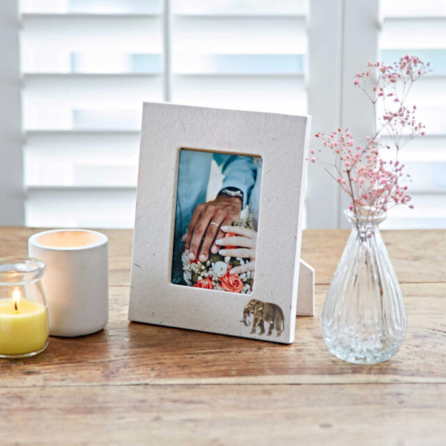 Natural Elephant Dung/Paper Picture Frame