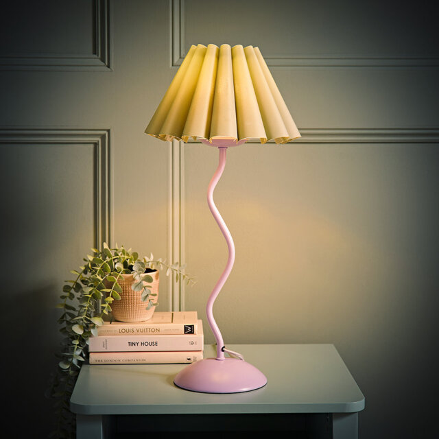 Clapp Metal Table Lamp