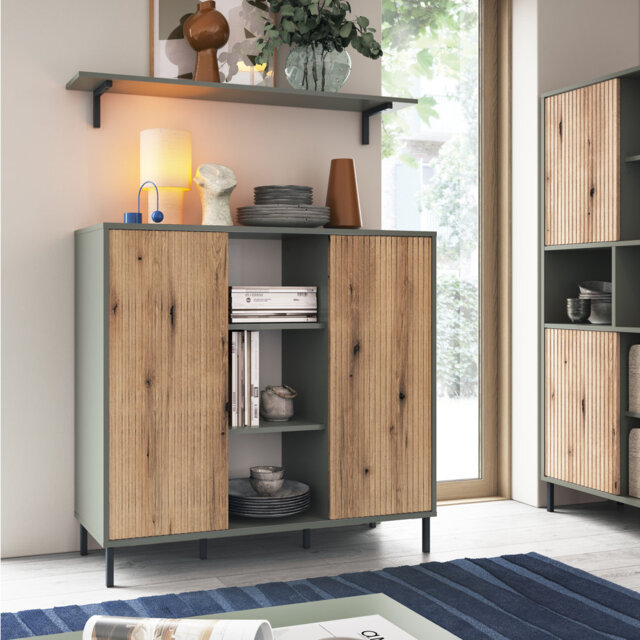 Ryshaun 111.6cm Sideboard