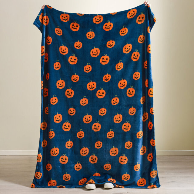 Halloween Pumpkins Cosy Blanket Throw