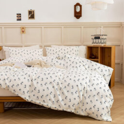Cotton Abstract Duvet Cover with Pillow Shams Included