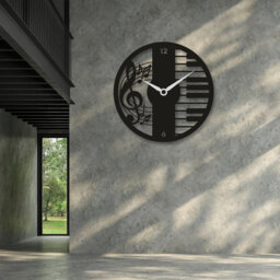 Caran Metal Wall Clock