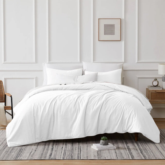 Microfibre 200 TC Plain Reversible Plain Weave Modern & Contemporary Duvet Cover Set