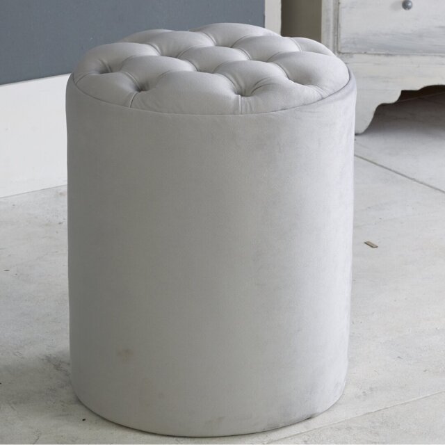 Henthorn 28cm Wide Velvet Tufted Round Solid Colour Pouffe Ottoman
