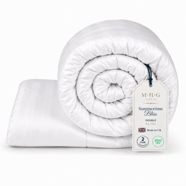 MHG Living Summer Microfibre Duvet 4.5 Tog with Breathable Hypoallergenic Hollowfibre Filling Cooling- Single/Double/King/Super King