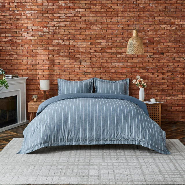 Polyester Striped Duvet Cover Set