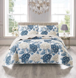 Printed Bedspread Set with Vintage Floral Patchwork Design, Soft Microfiber Coverlet Set with Matching Pillow Shams for All Seasons