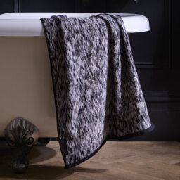 Laurence Llewelyn-Bowen Orion Towel Black