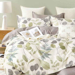 Microfiber Floral Duvet Cover with Pillow Shams Included