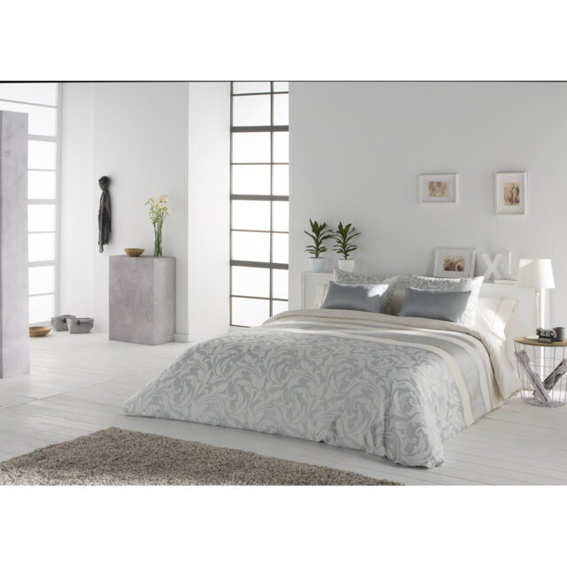 Dalary Cotton Blend Floral Duvet Cover