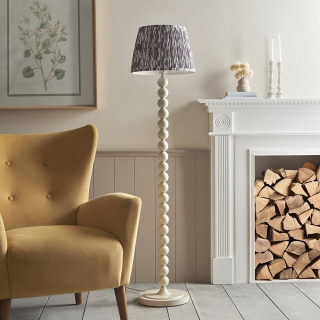 Higgledy 153.2cm Gloss Traditional Floor Lamp