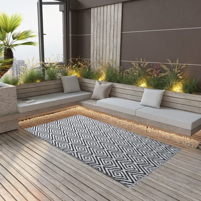 Mckinnon Double Layer Jacquard White And Black Indoor / Outdoor Area Rug