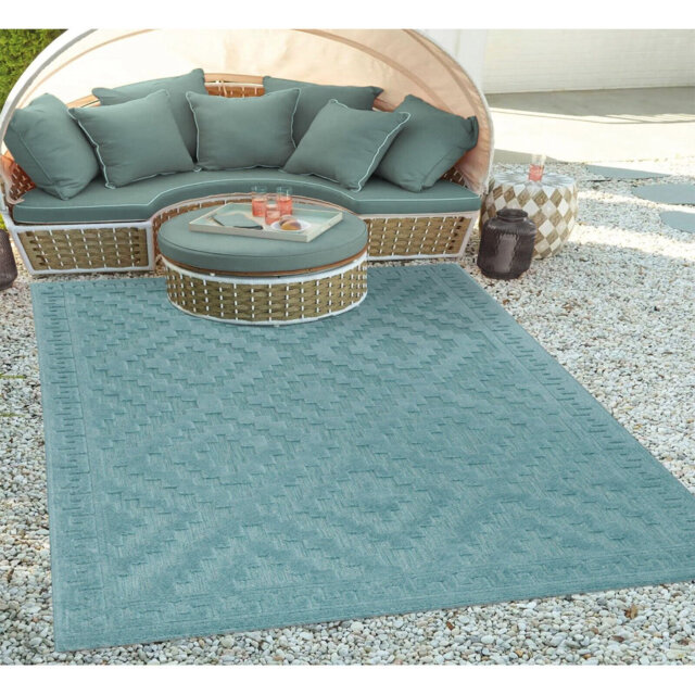 Carlen Geometric Indoor / Outdoor Area Rug