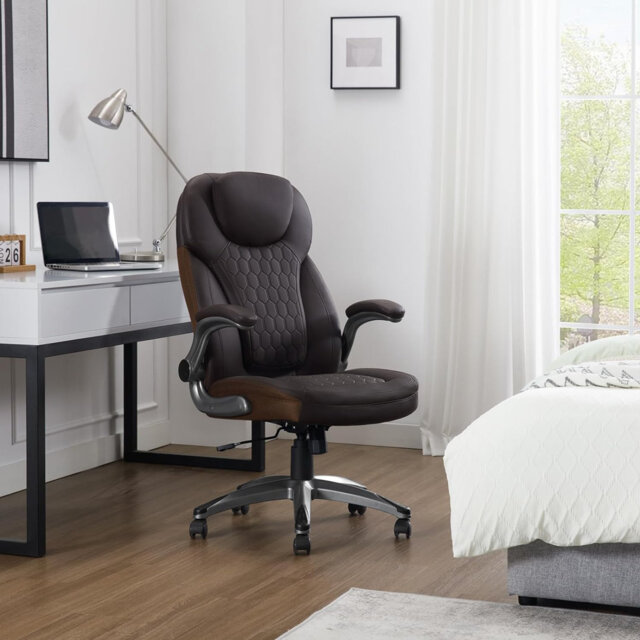 Dakota Fields Brennden Executive Chair with Headrest