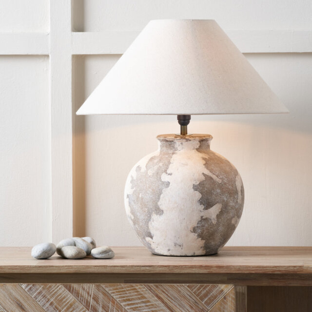 Anntoinette Ceramic Table Lamp