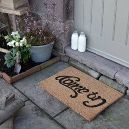 Batey Come in, Go away Kitchen Mat