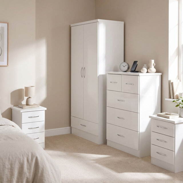 Cascio 4 Piece Bedroom Set