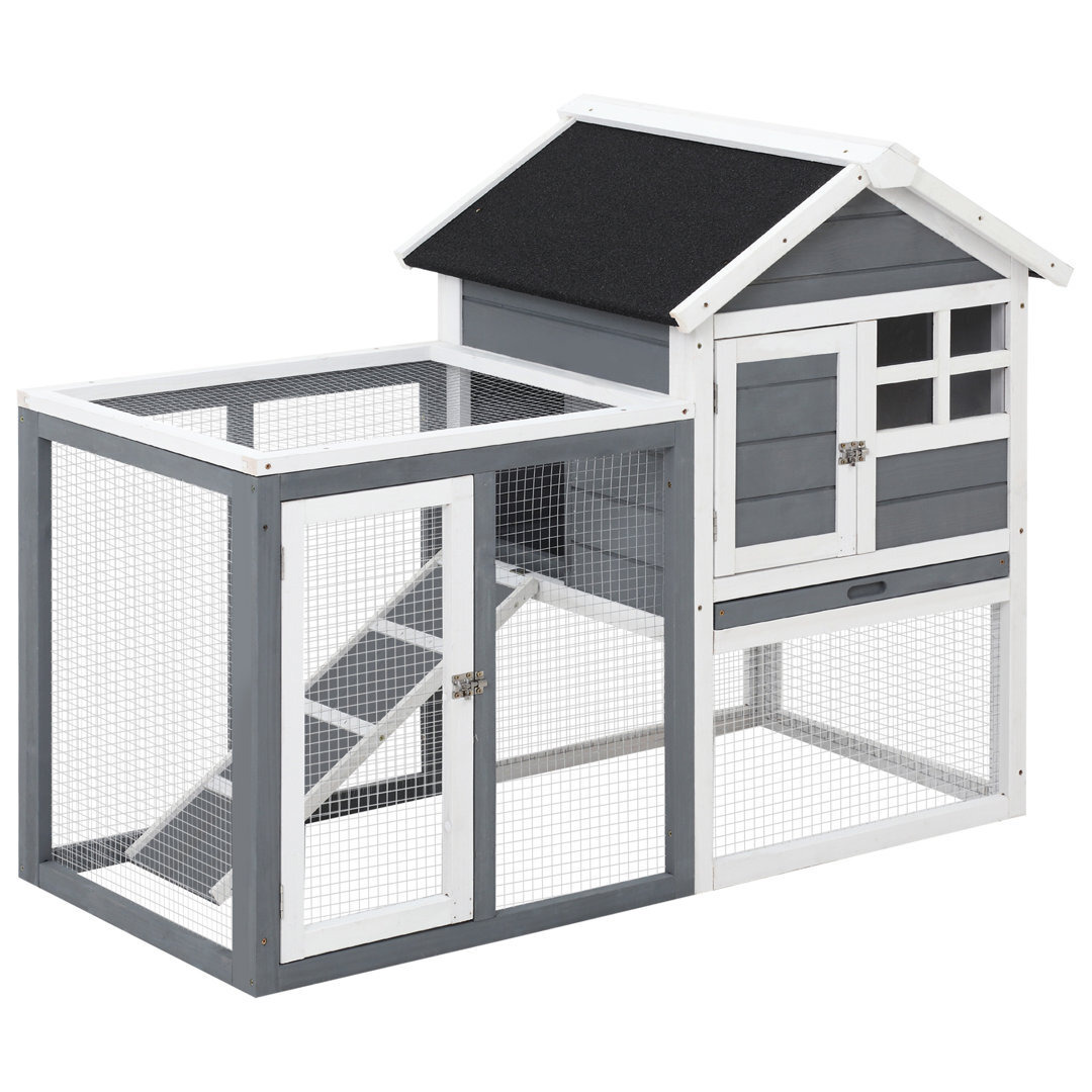 Coleman Small Animal Hutch with Ramp