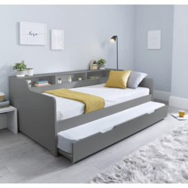 Daybed with Trundle and Mattress