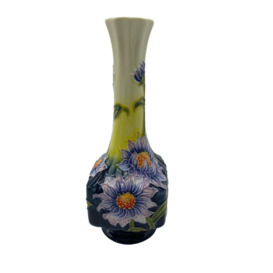 Lilac Daisy 7 Inch Vase