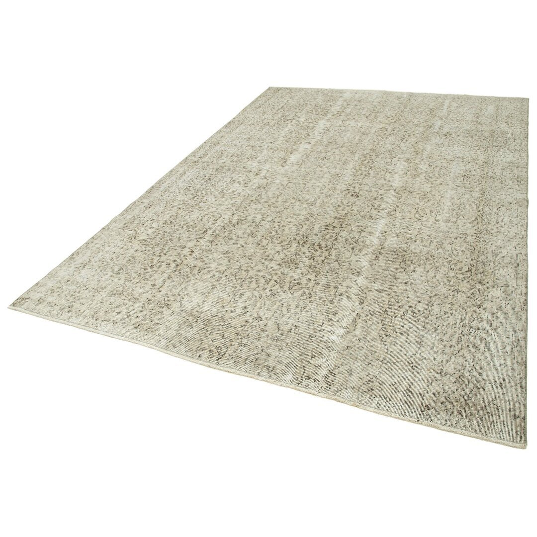 One-of-a-Kind Lebron Hand-Knotted 1980s 198cm x 288cm Wool Rug in Beige