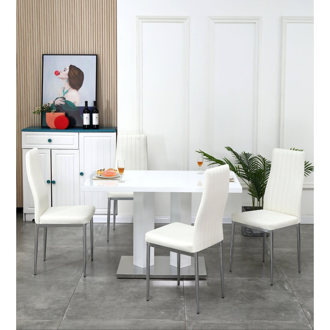 Brittlynn 4 - Person Dining Set