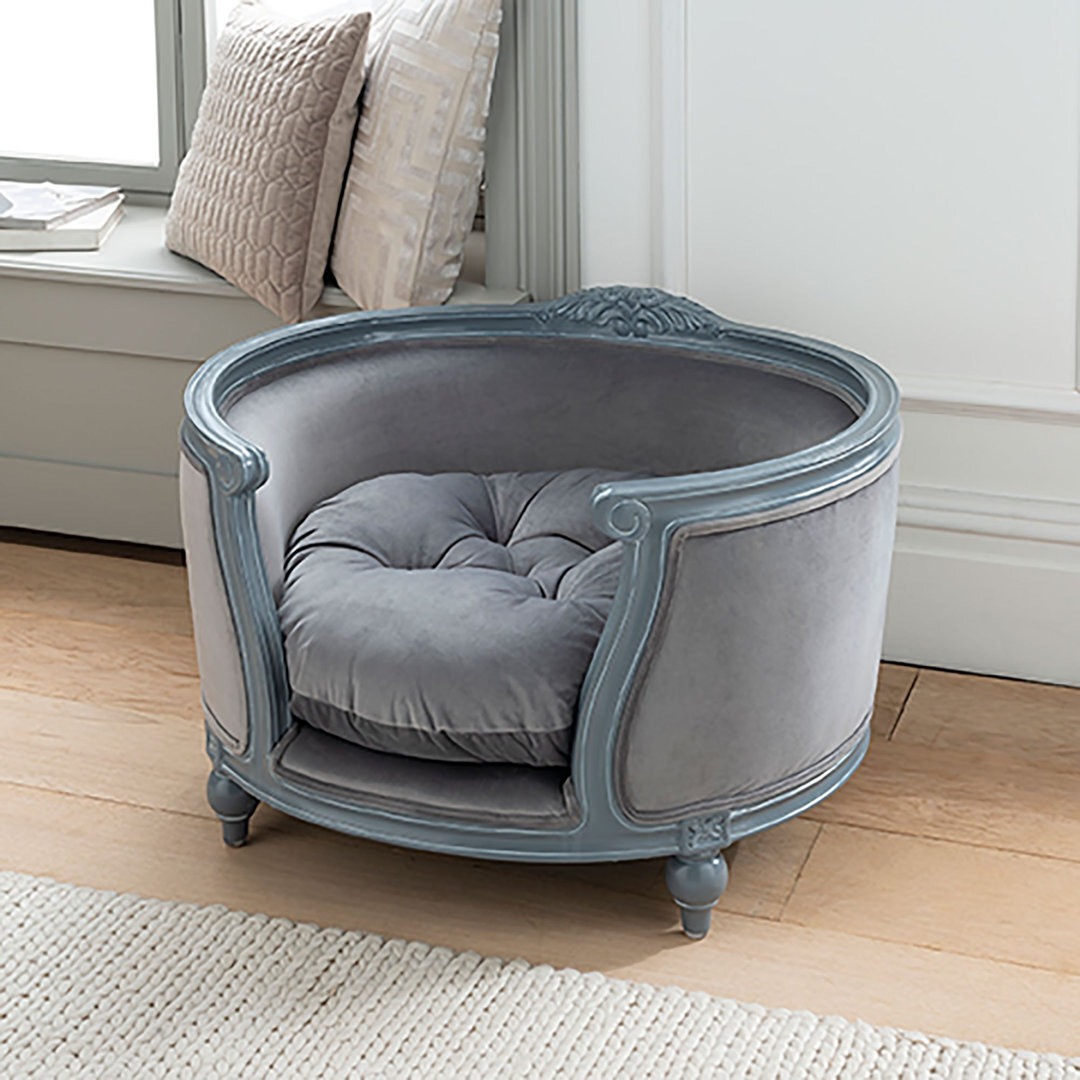 Sapulpa Dog Sofa