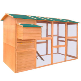 Fran Chicken Coop with Nest Box