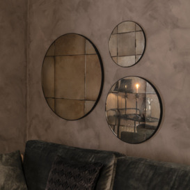 Round Wall Mounted Accent Mirror