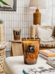 Scented Five-Wick Candle Prestigieuses (Leather, Vetiver & Musk) - thumbnail 4