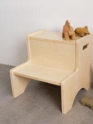 Wooden Step Stool Graffiti - thumbnail 2