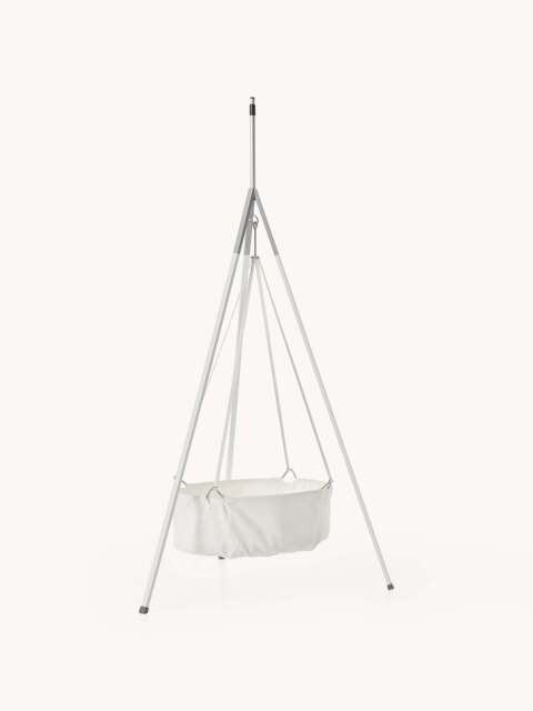 Cradle Leander Classic with Mattress - image 1