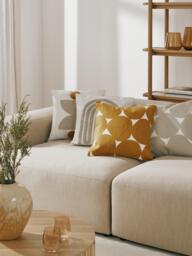 Embroidered Cotton Cushion Cover Bardia - thumbnail 2