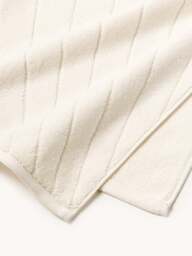 Towel Rani, in various sizes - thumbnail 3