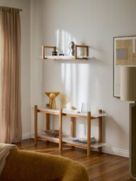Oak Shelf Alex with Glass Shelves - thumbnail 9