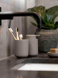 Toothbrush Holder Ume with Soft-Touch Surface - thumbnail 2