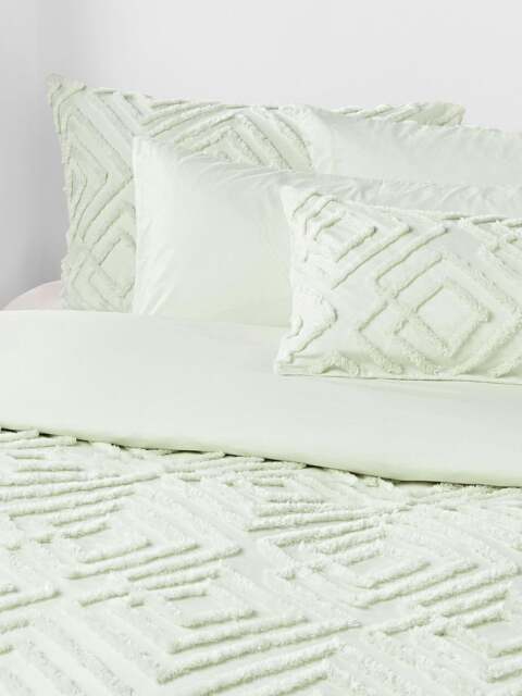 Cotton Percale Duvet Cover Phil with Tufted Design - image 1