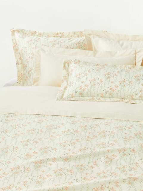 Cotton Sateen Duvet Cover Leticia with Floral Print - image 1
