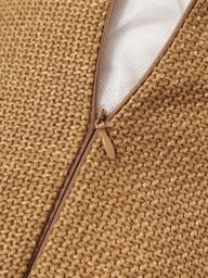 Neck Roll Aya with Piping - thumbnail 4