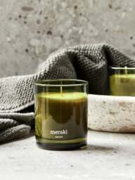 Scented Candle Oud Leaf (Geranium, Rose, Sandalwood) - thumbnail 2