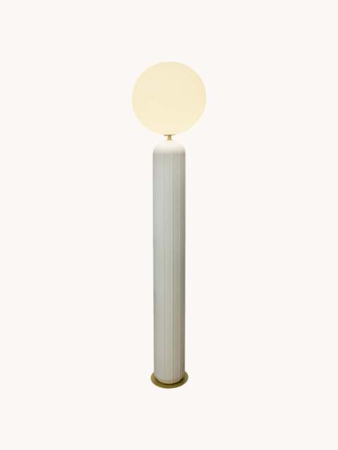 Dimmable Outdoor LED Floor Lamp Monica - image 1