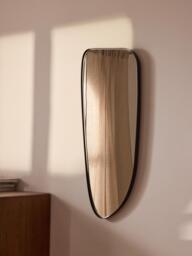 Wall Mirror Oiva in A Curved Shape - thumbnail 9