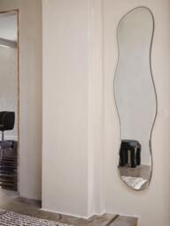 Full-Length Wall Mirror Pond in an Organic Shape - thumbnail 2