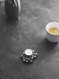 Magnetic Tealight Holder Molekyl - thumbnail 2