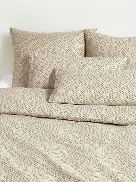 Cotton Duvet Cover Milano with Graphic Pattern - image 1