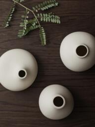 Porcelain Vases Nona, Set of 3 - thumbnail 3