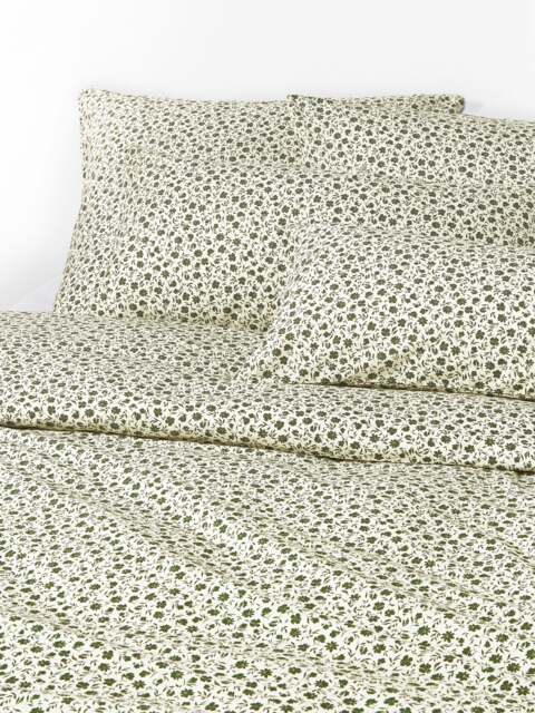 Washed Cotton Duvet Cover Nolana with A Small Floral Pattern - image 1