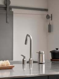 Soap Dispenser Vipp9 - thumbnail 3