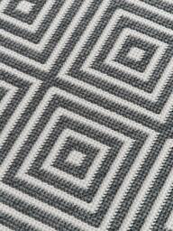 Indoor & Outdoor Reversible Rug Reddy with Diamond Pattern - thumbnail 3